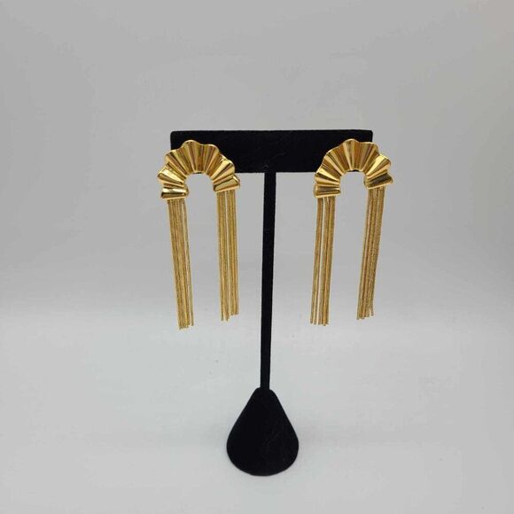 J Crew 3" Sculpted Gold Tone Fan Fringe Earrings NWOT! - Picture 2 of 8